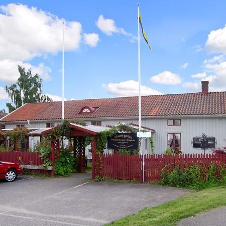 Hotell Mikaelsgarden Vårgårda Esterno foto