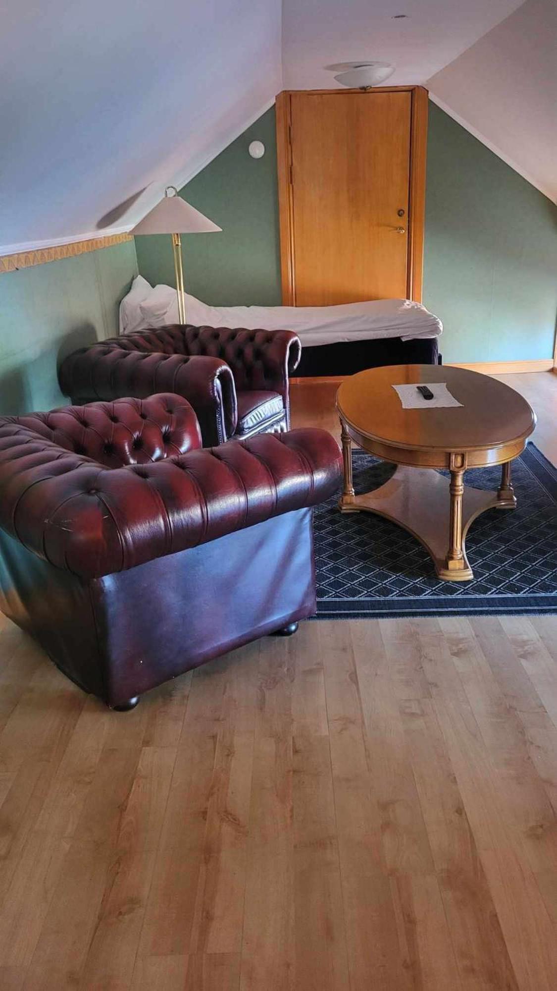 Hotell Mikaelsgarden Vårgårda Esterno foto